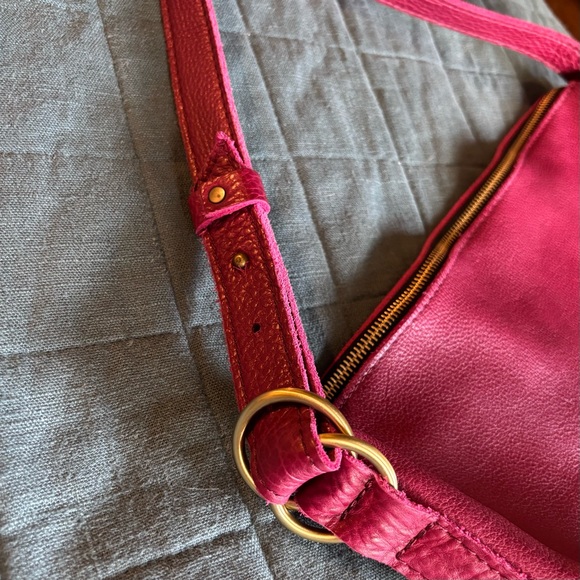 Portland Leather Goods Large Slouchy Shoulder Bag Orchid Pink - Picture 4 of 12